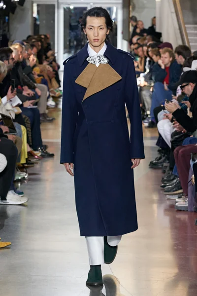 Look 56